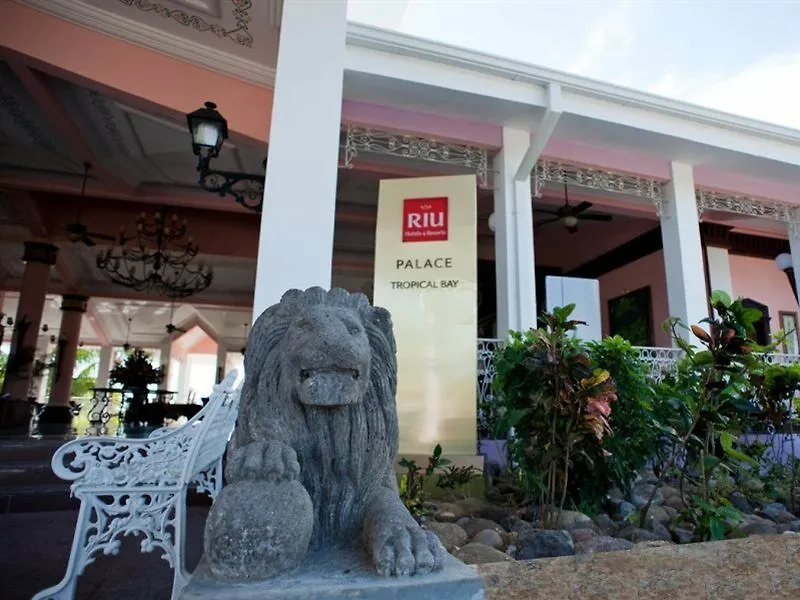 Üdülőközpont Riu Palace Tropical Bay Negril